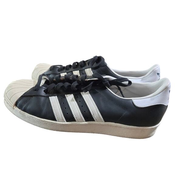 Adidas Superstar leather sneakers men's size 11 - Picture 1 of 8